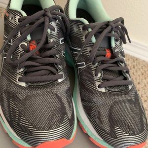 ASICS Gel Nimbus 19 sz 8